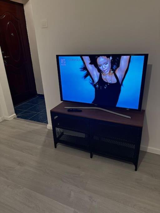 Studio Cozy Piata Victoriei Lejlighed Bukarest Eksteriør billede